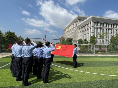 传承五四薪火，展现青春风采 昆明边检开展“五四”主题党日活动
