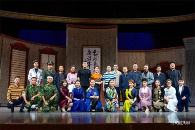 新创廉政现代滇剧《一夜乾坤》在玉溪聂耳大剧院上演