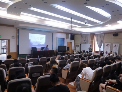 丰富党史学习教育形式 红河州文旅局举办《百年滇越铁路与红河》专题讲座