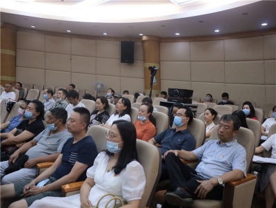 丰富党史学习教育形式 红河州文旅局举办《百年滇越铁路与红河》专题讲座