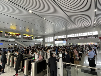 多项指标创新高！云南铁路“五一”假期发送旅客195.3万人次