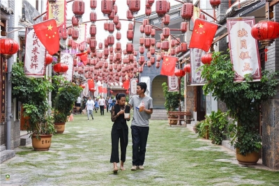 图集 | 游巍山 品小吃 来小吃街就对了