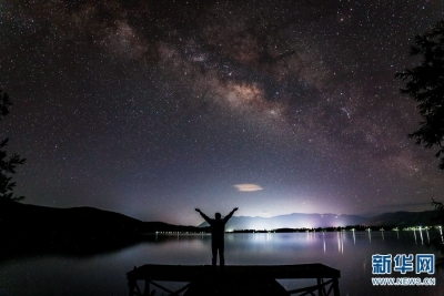 星河映湖水 大理茈碧湖送你满船清梦