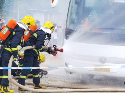 落实安全责任、推动安全发展！昆明市举行旅游行业“安全月”应急演练活动