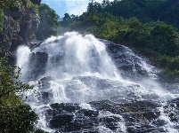 图集丨南恩瀑布 哀牢山中一道流动的风景
