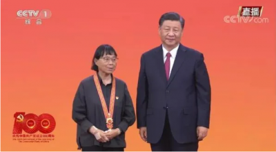 张妈妈，顶流！