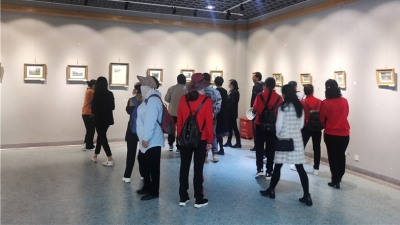 迪庆州文化馆“绿水青山 美好生活”小幅油画写生作品展开展