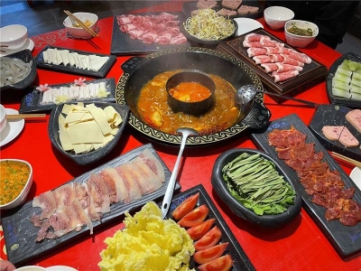 香格里拉食材入席——火锅家族增添高原一味  