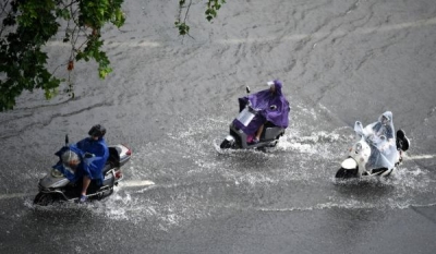 直播 | 河南郑州暴雨 直击晚高峰现场