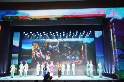 白族大本曲《习总书记到我家》亮相财政部庆祝建党百年文艺演出