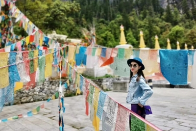 解锁暑期 | 巴拉格宗暑假“大放价” 半价游体验山居生活