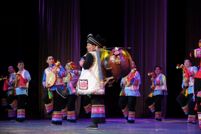 花灯、彝剧齐上阵！楚雄州2个节目在昆顺利展演