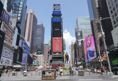 云南保山城市形象片亮相纽约时报广场中国屏