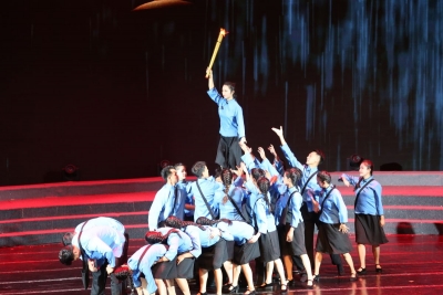 感党恩 听党话 跟党走丨临沧市庆祝中国共产党成立100周年文艺晚会举行