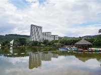 图集 | 澄江月亮湾  阳光沙滩还有一片海蓝蓝