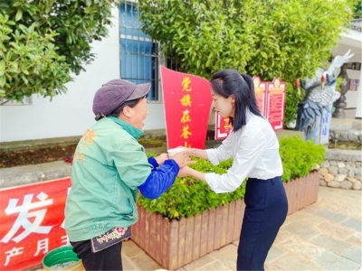“唱响中国梦 党在我心中”  大理旅游集团索道运营中心开展主题党日活动