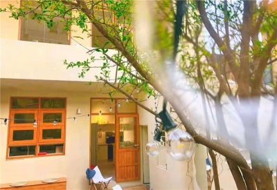 深藏于戴家巷里的One’s cafe，这家小店很“夏天”！