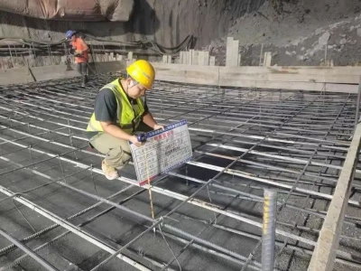 贯通了！元绿高速这条“毒”隧道顺利攻破