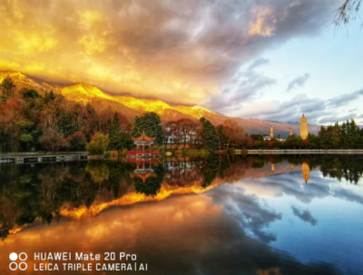 与华为P50系列一起，在大理古城见证第九届大理国际影会手机摄影大赛作品展