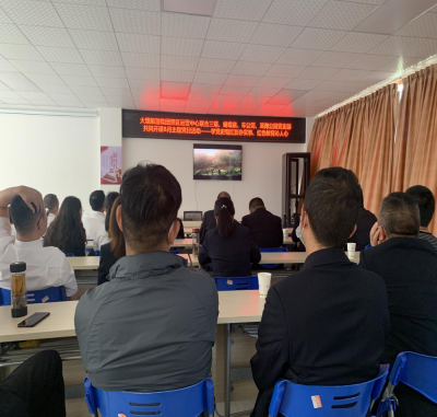 大理旅游集团景区运营管理中心联合所属四家党支部开展主题党日活动