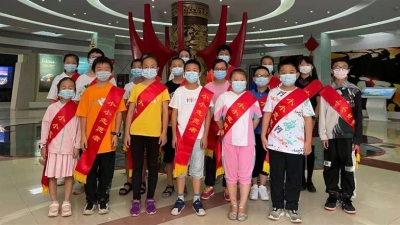 家乡故事我来讲 小小志愿者在红河州博物馆充实度暑假