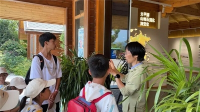 暑期研学就来弥勒太平湖　赏了美景长知识