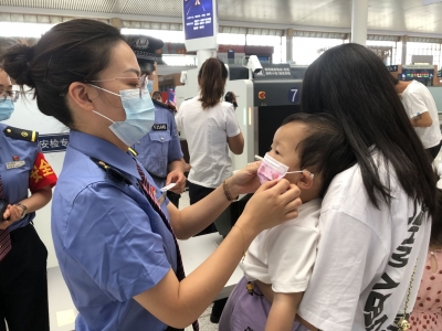 铁路部门推出免费退票措施，昆明局集团严格疫情防控，营造健康安全出行环境