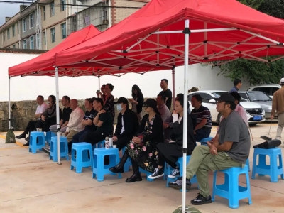 云南省文化馆专家组赴玉溪市审看选送全国“群星奖”参赛作品