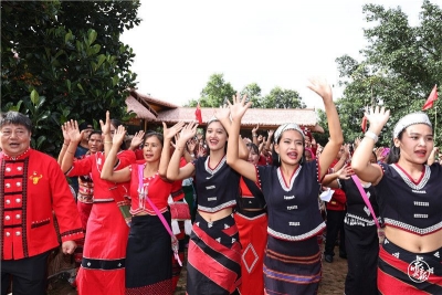 云报头条丨今天，阿佤人民再唱新歌