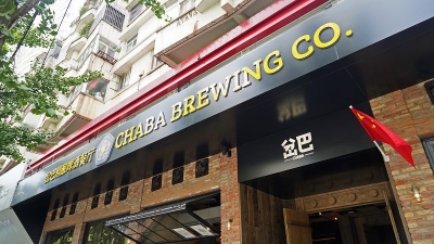 探店 | 昆明这家精酿啤酒餐吧，老外都学会“岔巴”了！