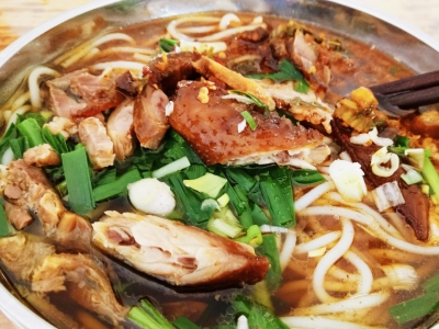 云食 | 花样百出的云南米线，全都吃过算我输！