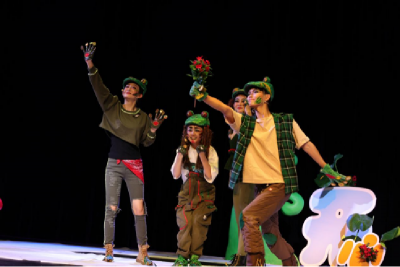 与华为小精灵学习智慧屏一起，沉浸式互动体验原创儿童剧《小青蛙乐乐》