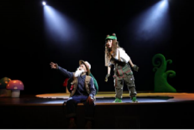 与华为小精灵学习智慧屏一起，沉浸式互动体验原创儿童剧《小青蛙乐乐》