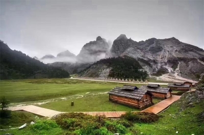 风雨共进十四载，巴拉格宗景区迎来自己的“十四周岁”生日