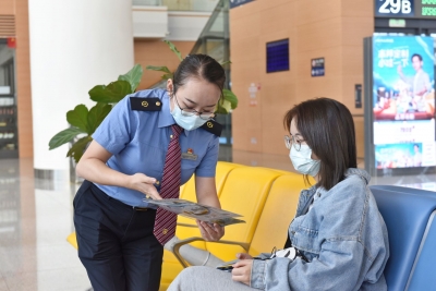 游碧色寨、吃米线、住酒店...“十一”坐高铁来蒙自，旅游优惠享不停