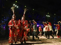 图集 | “流光溢彩夜更美”云南民族村夜游之旅