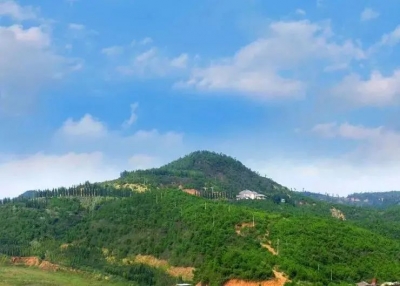 中秋国庆游玉溪丨盘点澄江登山好去处