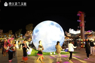 中秋国庆游玉溪丨澄江广龙小镇中秋游园会今天开园，邀您来打卡！