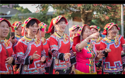 祖国好 家乡美 | 赏歌舞、品香茗、体验“长街宴”…… 国庆来蒙自碧色寨好吃好玩好在
