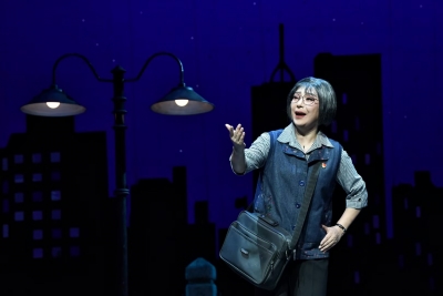 "诗化"的表达——大型现代滇剧《张桂梅》观后