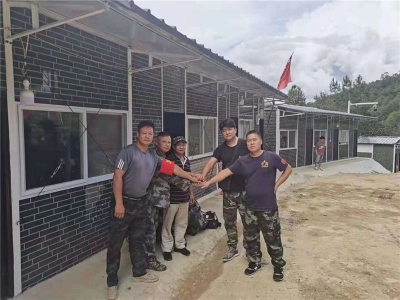 【边境守护人】边境线上寄相思，明月照耀守边人！