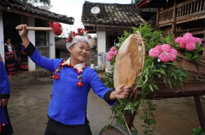 中秋月圆时，云南人过中秋就是这么特别！