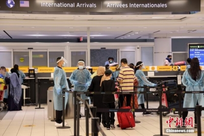加拿大允许已充分接种指定疫苗的外国旅客入境