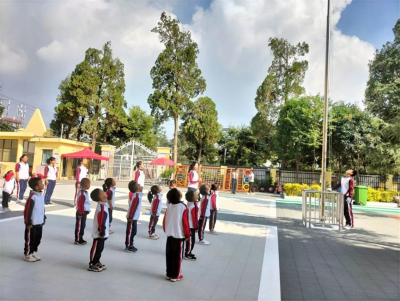 迎国庆 西山区第五幼儿园为祖国母亲献礼