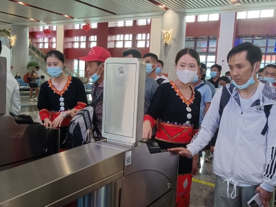 云南铁路：大理、丽江、临沧、建水、普者黑等地中秋迎来客流高峰