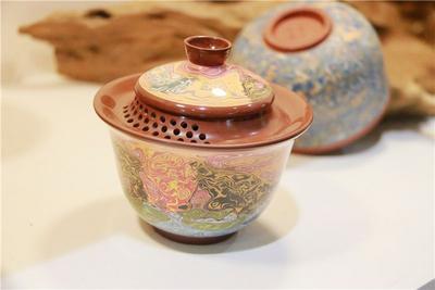 红河参展文博会，种类丰富创意足！