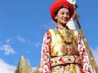 祖国好 家乡美 | 我想在梅里雪山遇见你 看一场民族服饰文化秀