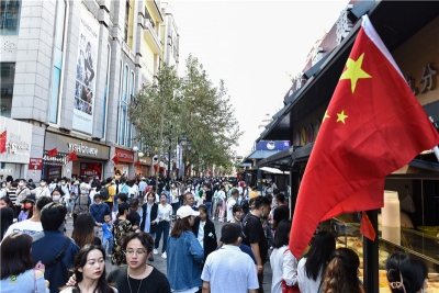 飞猪数据：昆明进入国庆十大热门目的地  大理民宿全国最热