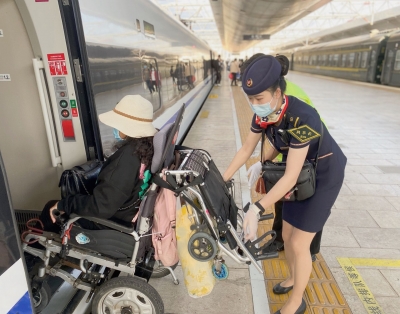 云南铁路迎来返程高峰 6日预计发送旅客25万人次