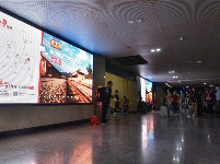 图集 | 国庆首日 昆明站旅客出行密集